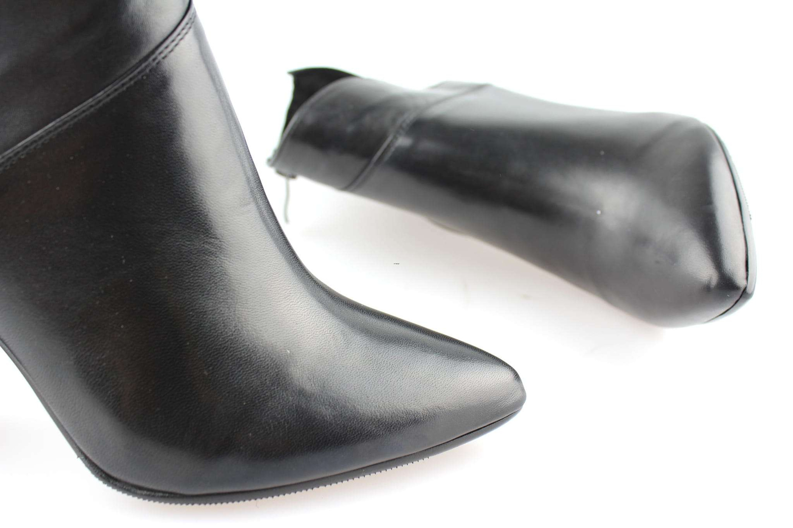 Botki damskie na szpilce Czarne skórzane ocieplane eleganckie