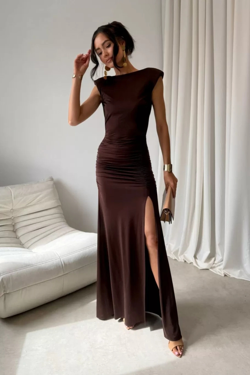 Aurelia - sukienka maxi w kolorze czekoladowym