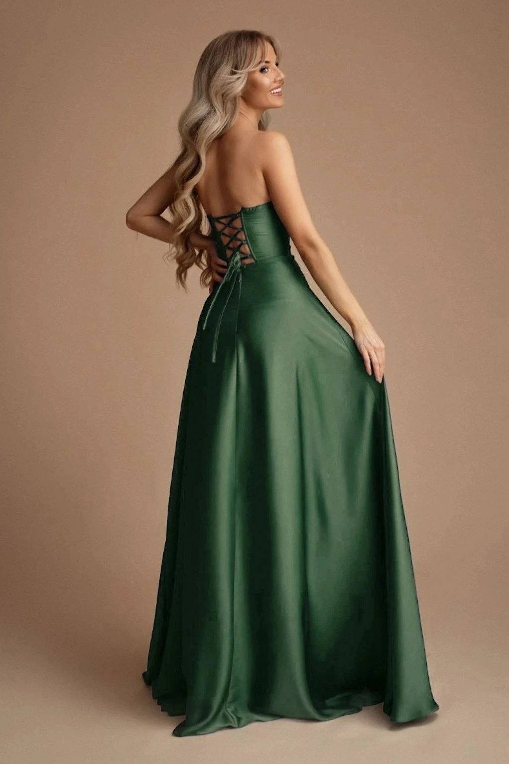 Elegancka  MAXI Sukienka satynowa EMMA - oliwka
