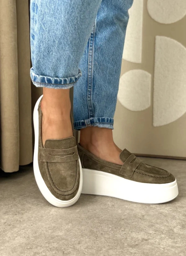 Mokasyny damskie na platformie ze skóry naturalnej khaki
