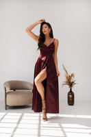 Sukienka  wieczorowa Stella Maxi satin -Wiśnia w czekoladzie