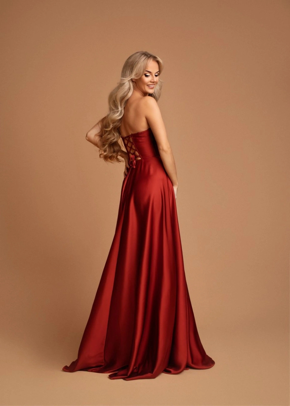 Elegancka  MAXI Sukienka satynowa EMMA - ceglasty