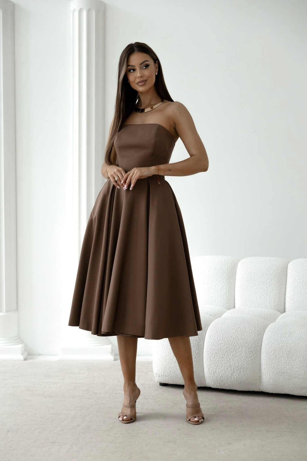 Elegancka gorsetowa midi Sukienka Anabel czekoladowy