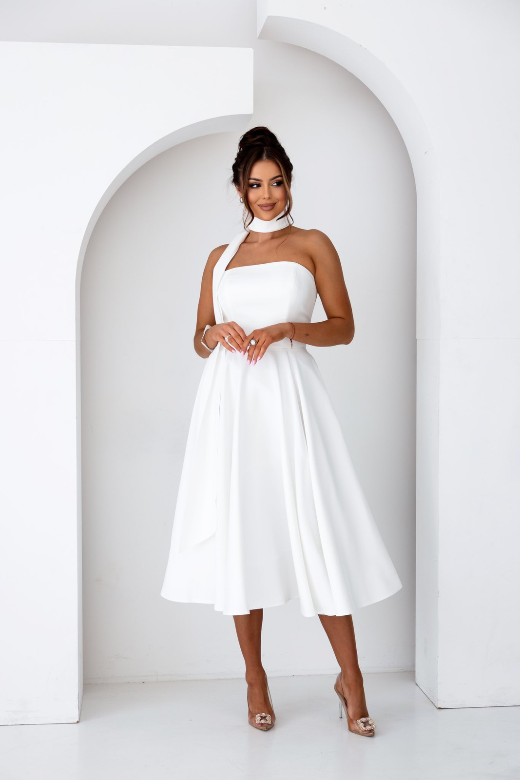 Elegancka gorsetowa midi Sukienka Asti biały