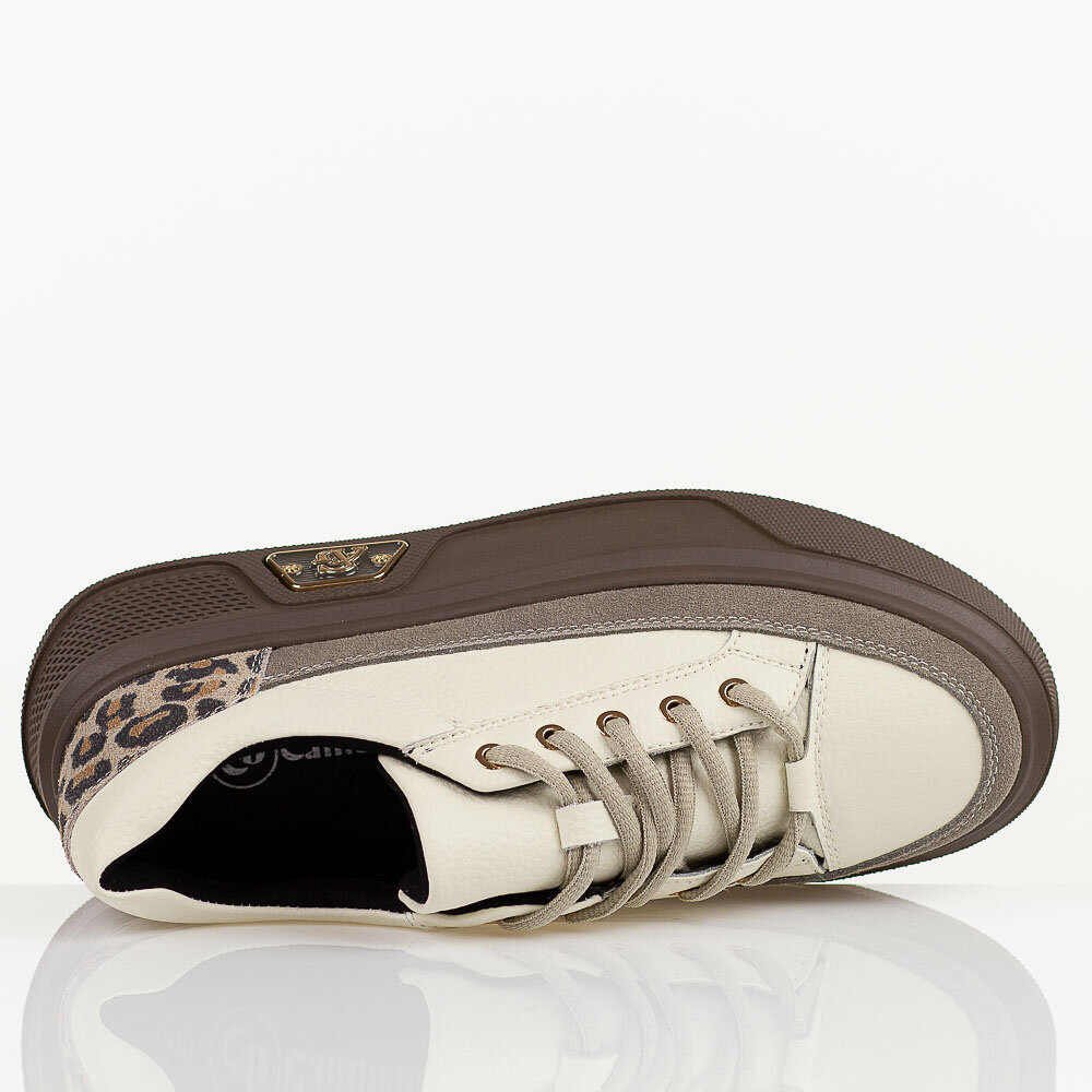 Skórzane półbuty damskie  na platformie beżowe