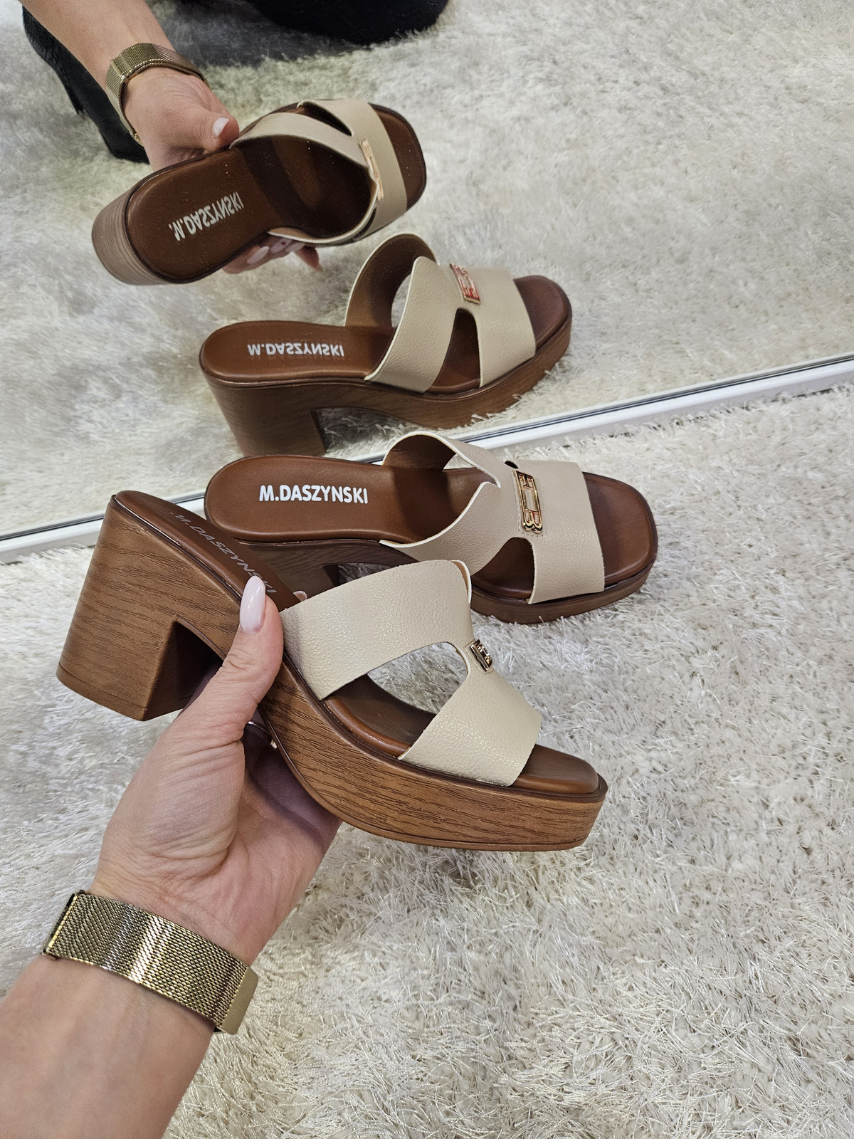 Klapki Olivia na obasie beżowe